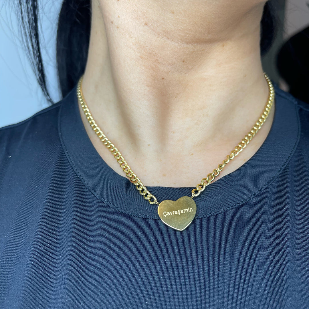 Çavreşamin heart necklace