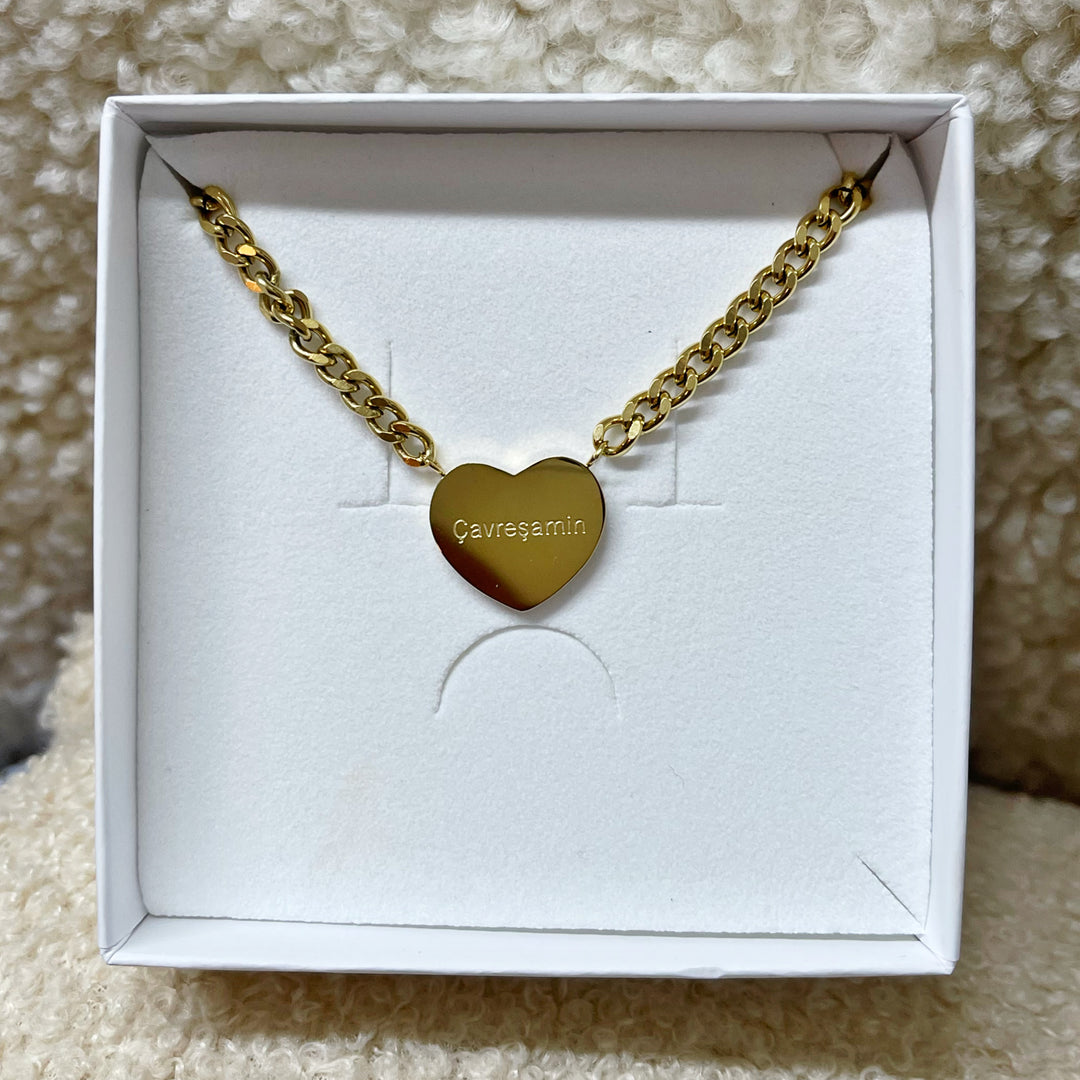 Çavreşamin heart necklace