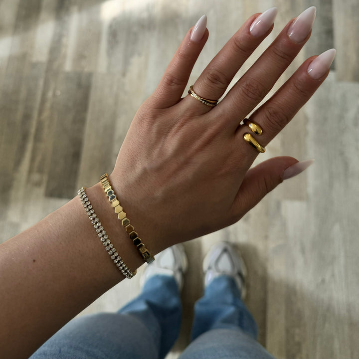 Statement ring gold