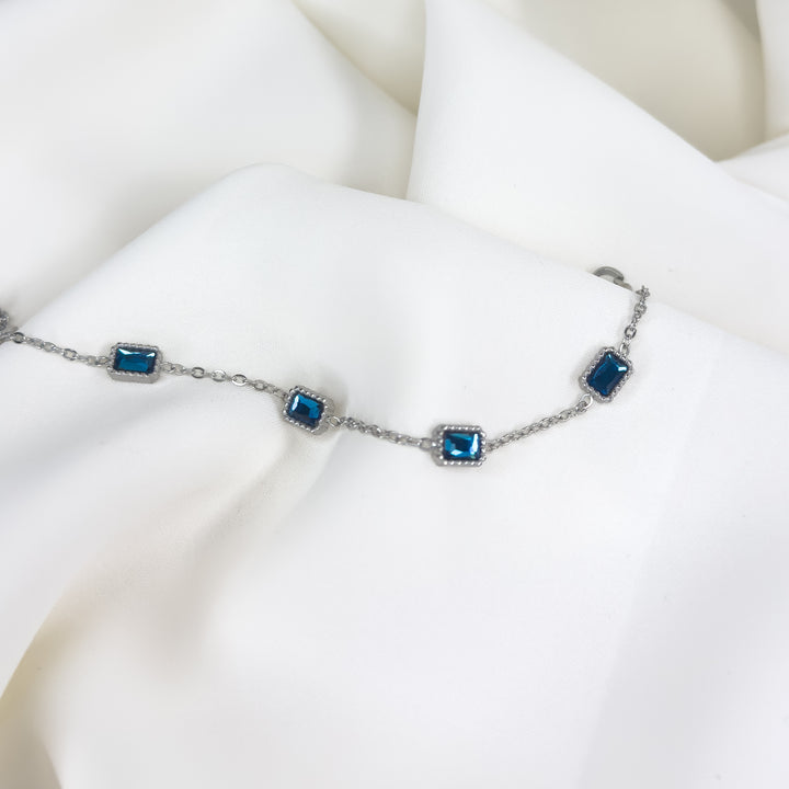 Liya bracelet blue