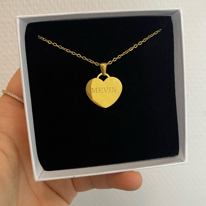 Big heart engravable necklace