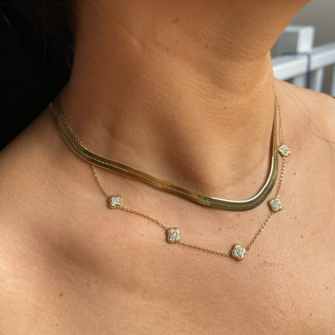 Snake chain necklace